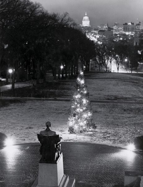 1960 - Christmas tree